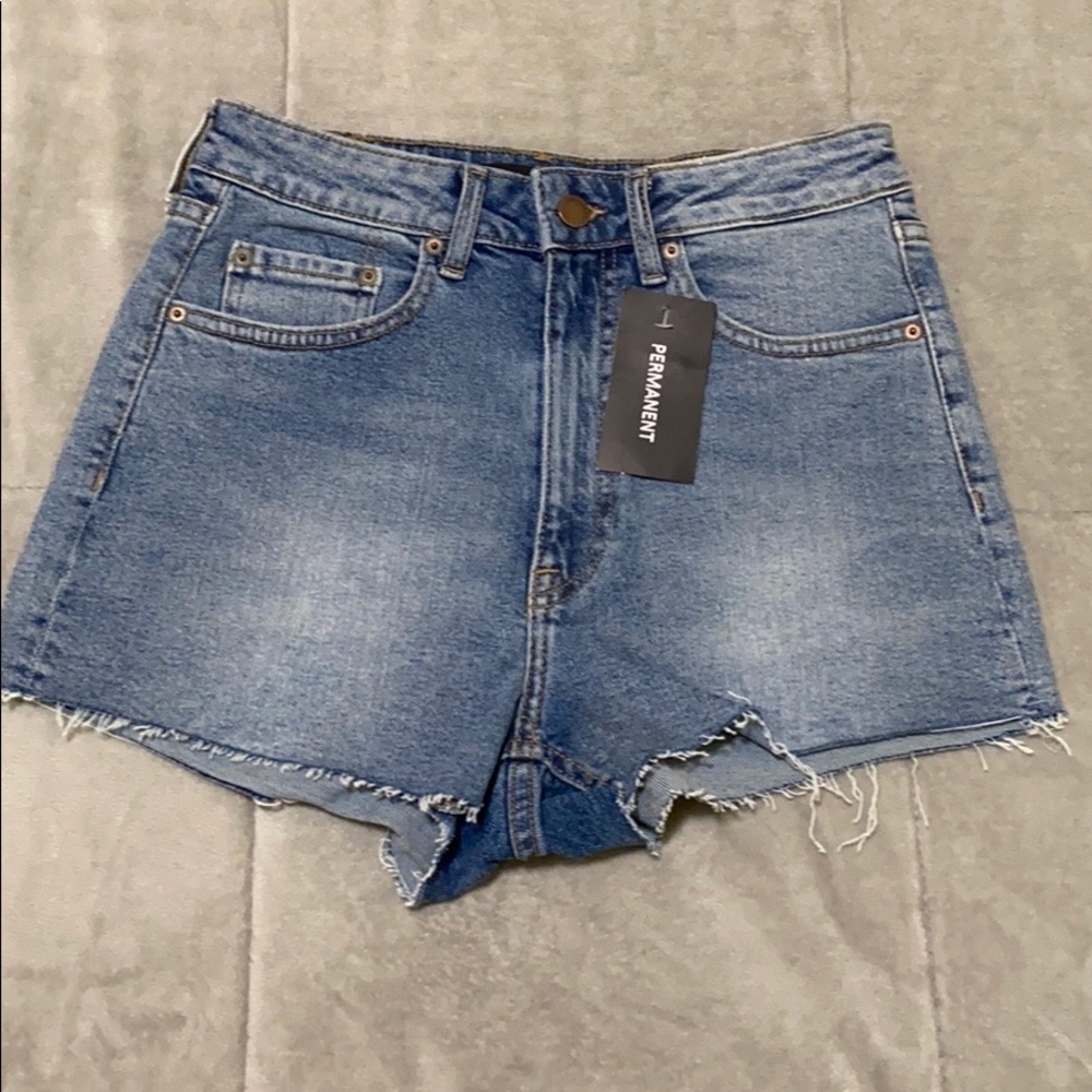 NWT PERMANENT jean shorts size 3